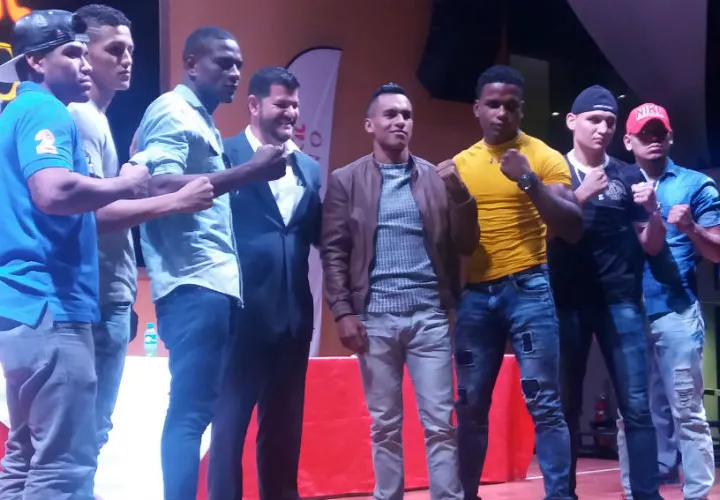 Los boxeadores que verán acción en la función "Tormenta Perfecta" del jueves 14 de diciembre.