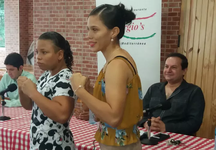 Marlene Aguilar (izq.) y Nataly Delgado.