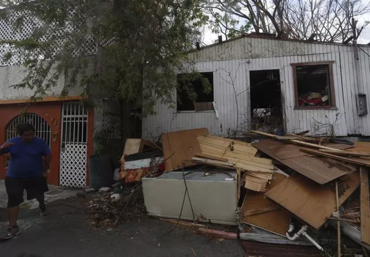 El huracán María devasto la isla hace 68 días y ocasionó la muerte de al menos 55 personas. EFE/Archivo