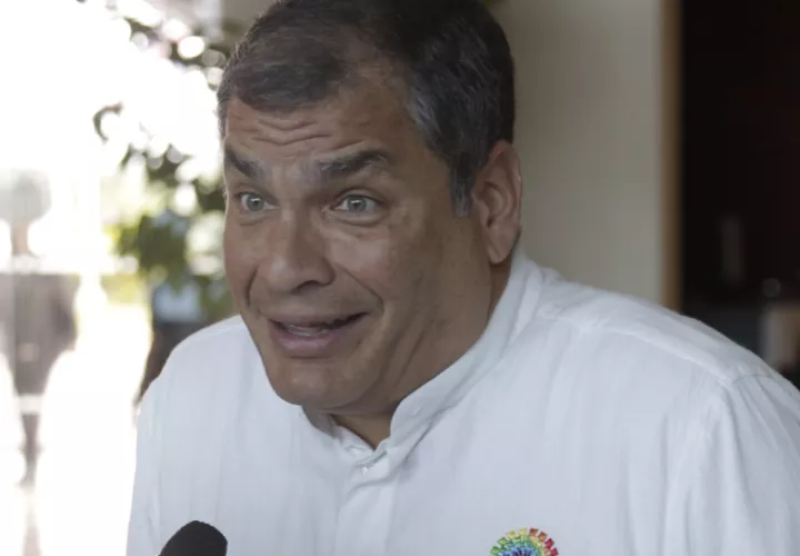 Rafael Correa se encuentra en Panamá.