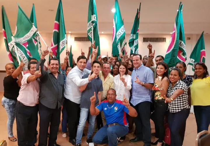 La unidad de los leales.