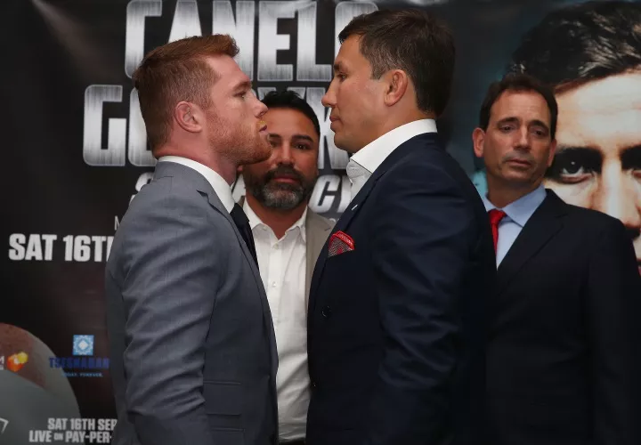 Álvarez y Golovkin.  Foto: EFE