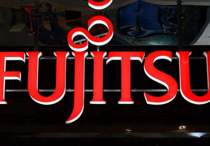 Fujitsu ha presentado en el Congreso de Móviles un traductor en tiempo real basado en inteligencia artificial que es capaz de operar en 19 idiomas y que está pensado para sordos, aunque prevé trasladar su uso a otros ámbitos, como los negocios. EFE