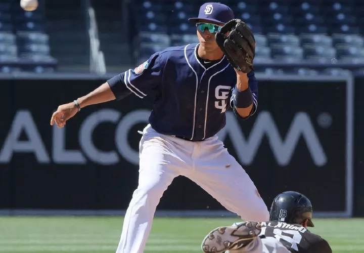 El chiricano Javier Guerra, de 22 años, está en Triple A con los Padres de San Diego. Foto: Cortesías MILB