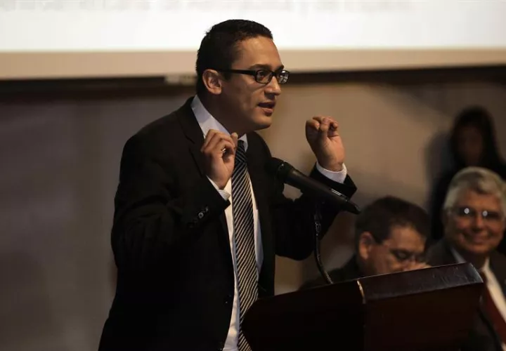 En la imagen, el presidente de la Asociación Centroamericana de Aeronáutica y del Espacio (ACAE), Carlos Alvarado. EFEArchivo