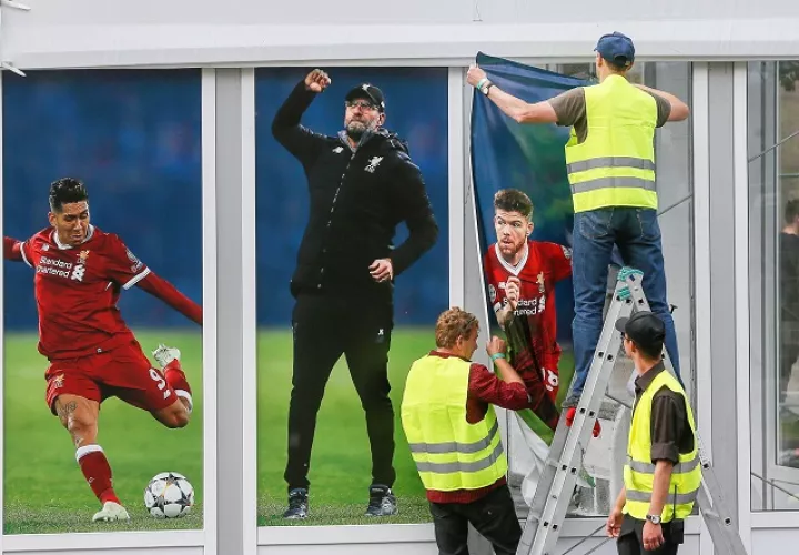 Preparan la zona de aficionados de cara a la final de la UEFA Liga de Campeones/EFE