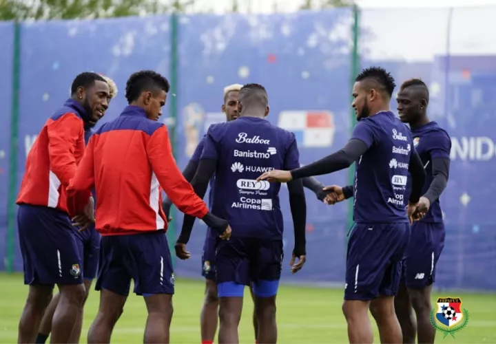 La Selección Mayor de Fútbol de Panamá realizó su primera práctica en su campamento base en Saransk. Foto cortesía Fepafut