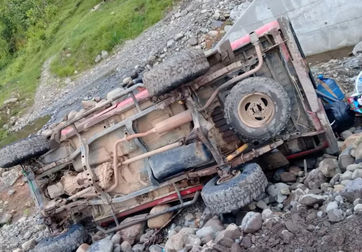 El vehículo terminó de medio lado. Foto: Pedro Batista