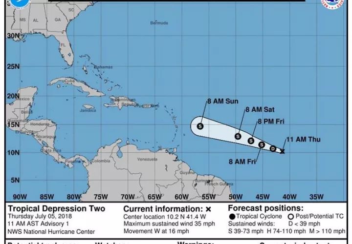 Imagen cedida por el Centro Nacional de Huaracanes (NHC) donde se observa los pronósticos de tres días de la trayectoria de la tormenta tropical Beryl. EFE/Archivo