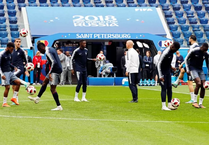 La selección francesa entrena en San Petersburgo. Foto EFE
