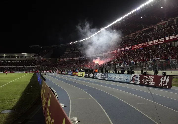 Un eventual veto del estadio Rommel Fernández puede afectar también el partido amistoso que tiene pactado Panamá con Venezuela. Foto: Anayansi Gamez