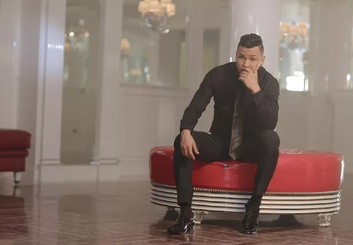 El artista les dice a sus seguidores que el concierto tendrá una nueva fecha, tendrán que estar pendientes al anuncio en sus redes.