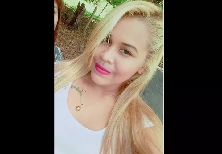 Así lucía la joven Rosa María Robles antes de desaparecer. Foto: Archivo