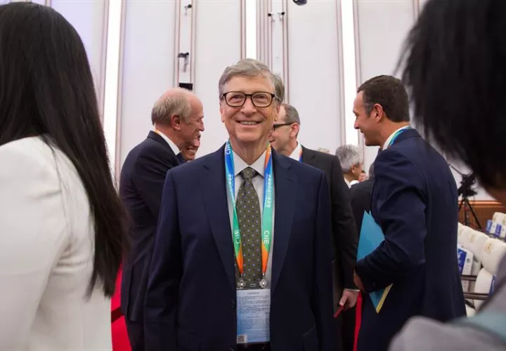 El fundador de Microsoft, Bill Gates, asiste a la ceremonia de inauguración de la feria global de importación China International Import Expo el lunes en Shanghái (China). EFE