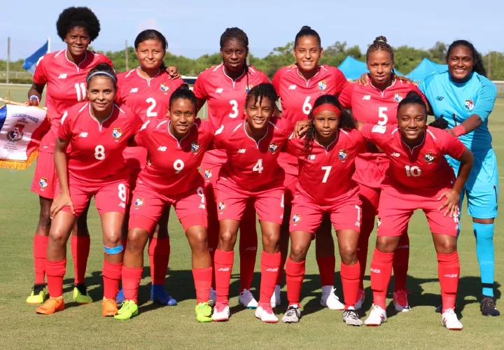 El onceno nacional femenino quedó cuarto en el premundial celebrado recientemente. Foto: Fepafut