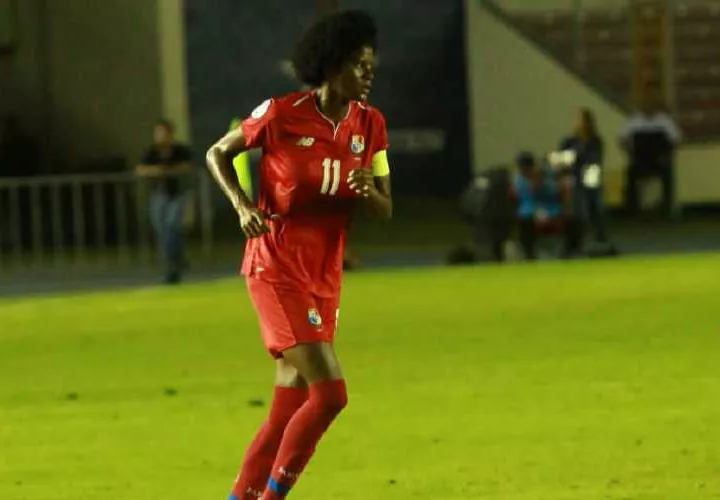 Natalia Mills anotó el gol de Panamá en el empate ante Argentina anoche. Foto: Anayansi Gamez