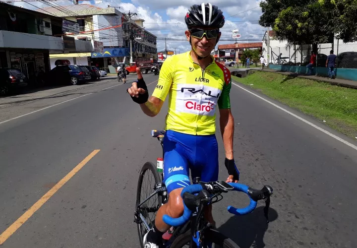 El colombiano Didier Chaparro conquistó uno de los eventos más importantes del ciclismo en Panamá.  Foto: José Vásquez