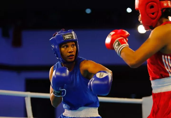 La bocatoreña Elisa Williams (azul), durante los Juegos Centroamericanos y del Caribe 2018, en Barranquilla, Colombia. Foto: COP