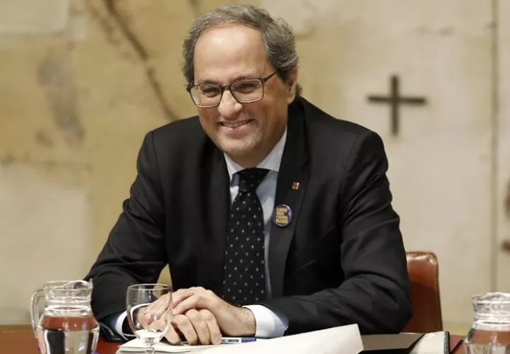 El presidente de la Generalitat catalana, Quim Torra, durante la reunión semanal del Govern celebrada hoy. EFE