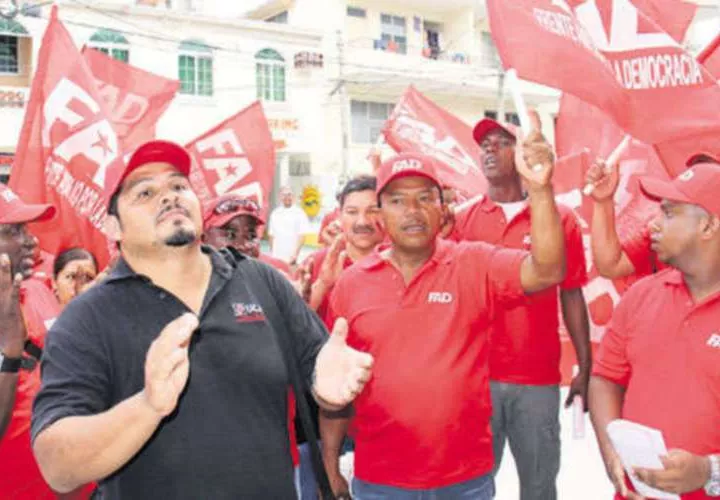 El FAD señaló que los llamados candidatos independientes, ‘representan a facciones del poder económico y el ‘establishment’. Crítica