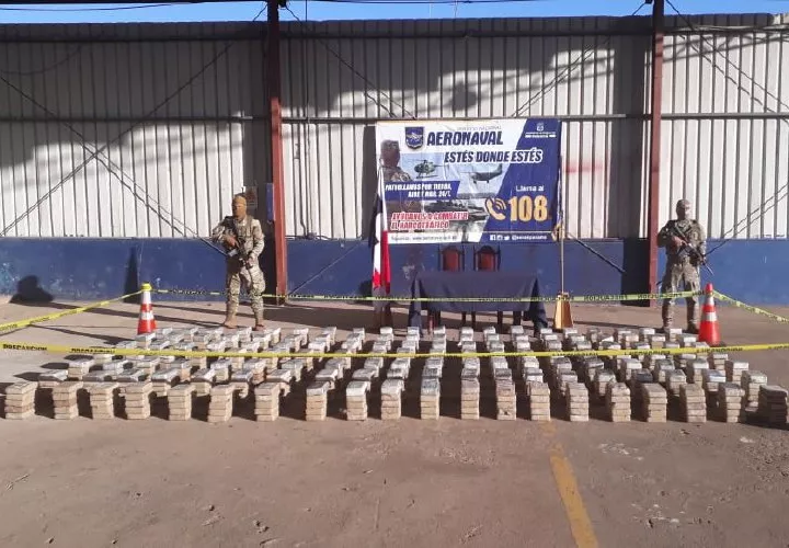 Cargamento de drogas decomisado en las costas de la provincia de Chiriquí.  Foto Cortesía