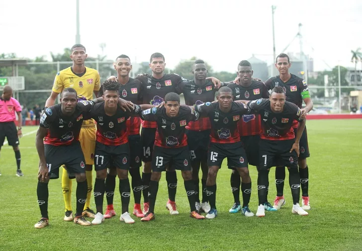 El Sporting San Miguelito, en el Apertura 2018, no tuvo un buen semestre terminando en la décima casilla. Foto: Grupo Epasa