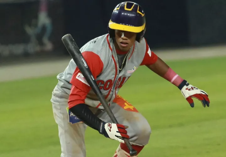 Jean Arnáez es el mejor bateador de Coclé con promedio de .538 (7 en 13) y suma cinco remolcadas. Foto: Anayansi Gamez