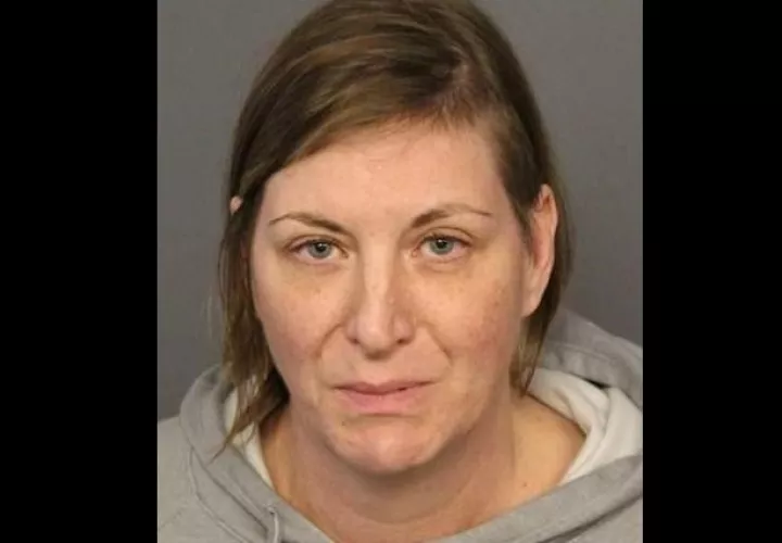 Elisha Pankey fue acusado formalmente de abuso infantil. Foto: AP