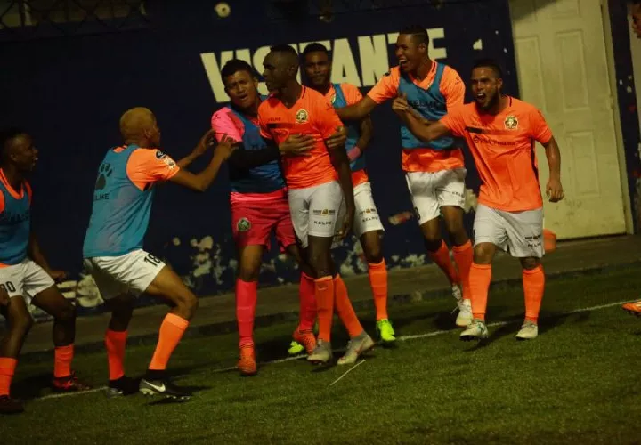 Santa Gema es uno de los clubes sancionados. Foto:EFE