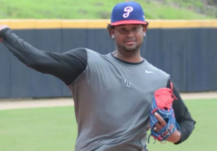 Manuel Corpas forma parte de la selección nacional que participará en el torneo Prepanamericano.