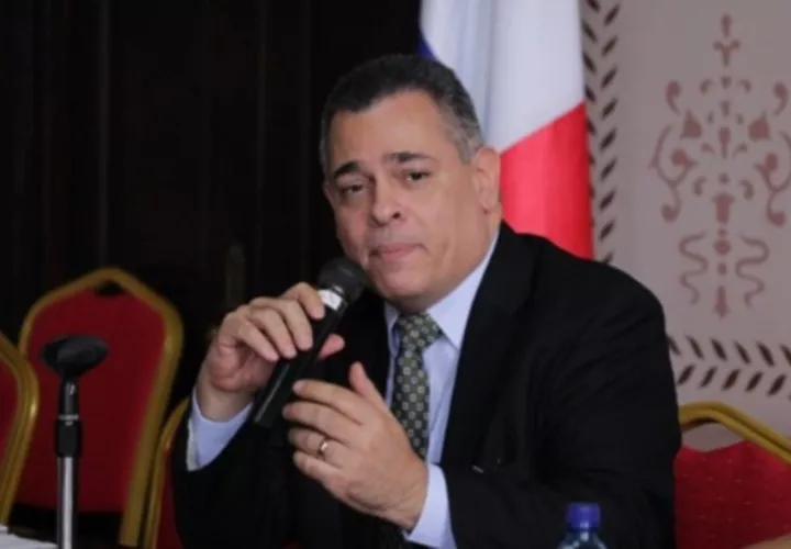 En la imagen el director de la Caja de Seguro Social (CSS) Julio García Valarini. Foto: Archivo