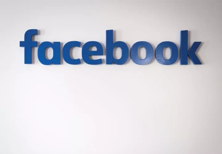 La apuesta por remodelar la red social se produce después de un año, 2018, en el que la empresa se vio salpicada por multitud de escándalos relativos a su gestión de la privacidad de los datos de los usuarios. EFE