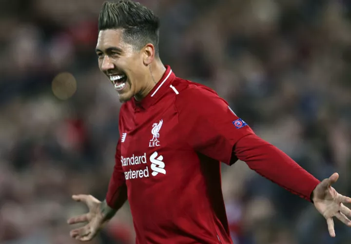 Firmino celebra el gol anotado en el partido ante el Oporto. Foto: EFE