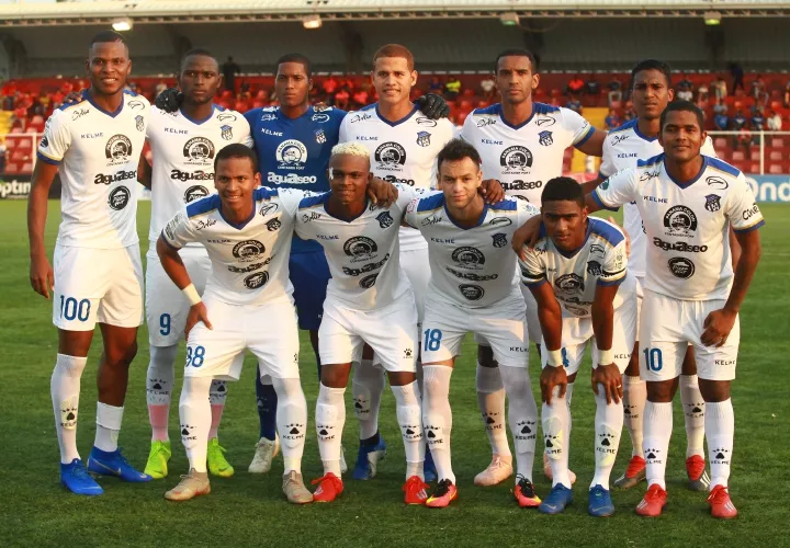 El Árabe Unido de Colón va por su noveno triunfo del torneo. Foto: Anayansi Gamez