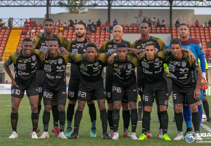 Luego de una buena participación en la Liga de Campeones Concacaf el equipo del CAI ahora está concentrado en el torneo local. Foto: LPF