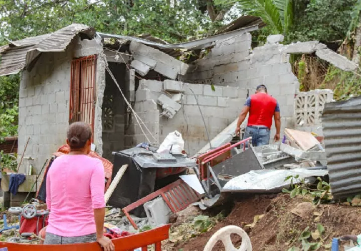 Viviendas fueron dañadas severamente en Palo Deferente y La Alameda del distrito de Arraiján, familias necesitan apoyo. Eric A. Montenegro