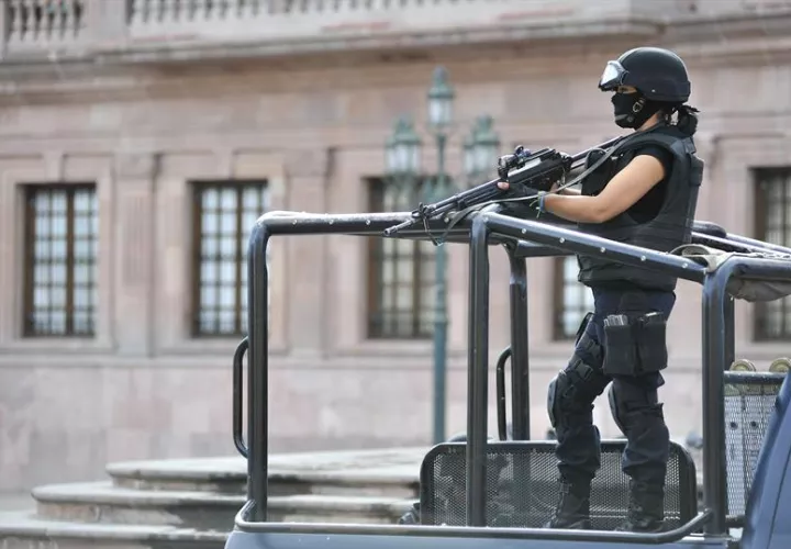 Una fuente de la Policía de Proximidad de Múzquiz mencionó que la cifra total de muertos podría alcanzar los veinte, entre delincuentes y miembros de la corporaciones policiales del estado. EFE/Archivo