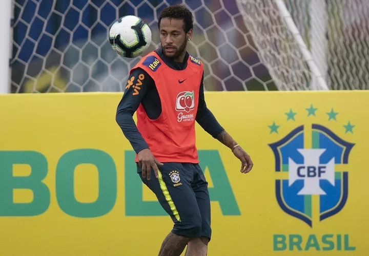 Representantes de la mujer pidieron a Neymar costear los tratamientos médicos y psicológicos. Foto: AP