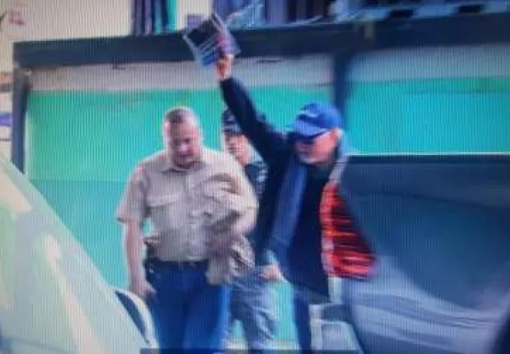 Martinelli se mantiene en su residencia, luego de cese de la medida cautelar de detención provisional.