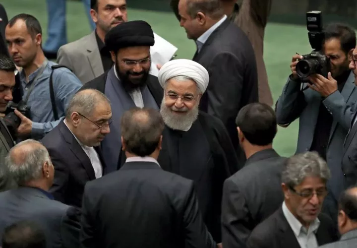 Las autoridades persas tienen la intención de dar nuevos pasos en esta línea el próximo viernes, cuando termina su segundo ultimátum, según recordó en su discurso de hoy Rohaní. EFE