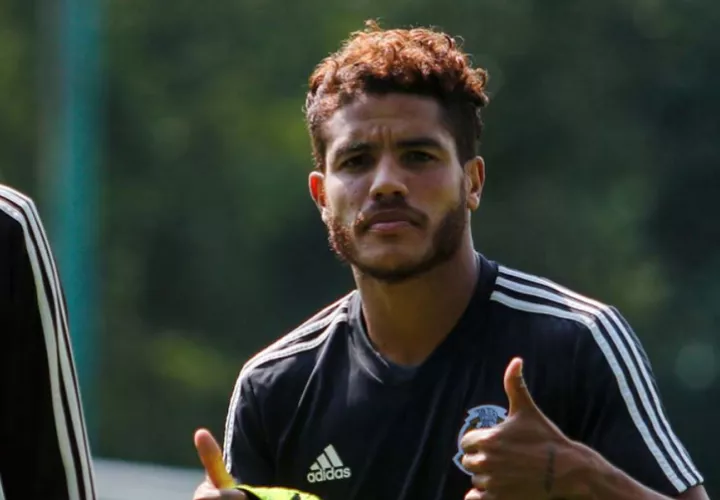 El puesto de &#039;Jona&#039; lo ocupará Carlos Rodríguez, de los Rayados de Monterrey. Foto: Twitter