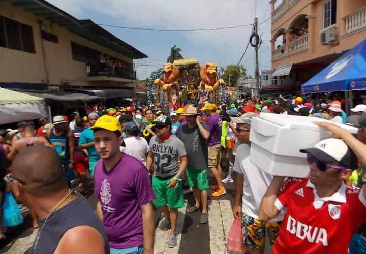 Los Carnavales es una de las fiestas favoritas por los panameños.
