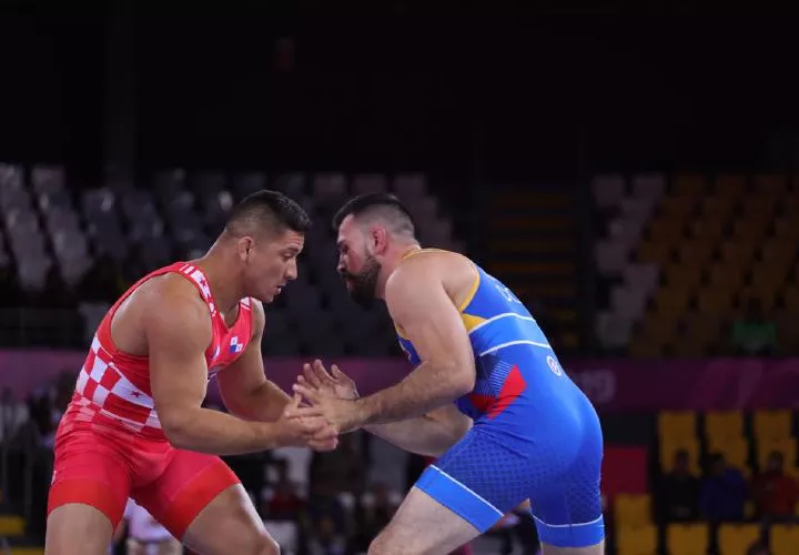 Alvis Almendra (rojo). Foto: Cortesía