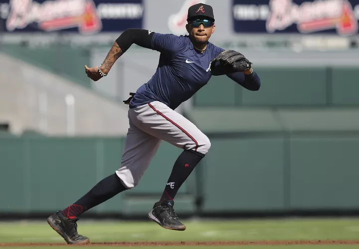 Los Bravos le rindieron honor a Hank Aaron con la dedicación de una calle en su campo de entrenamiento. Foto: AP
