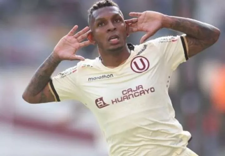 Alberto Quintero, volante panameño de Universitario de Deportes. 