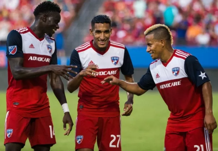 El plantel del Dallas FC está en La Florida. 