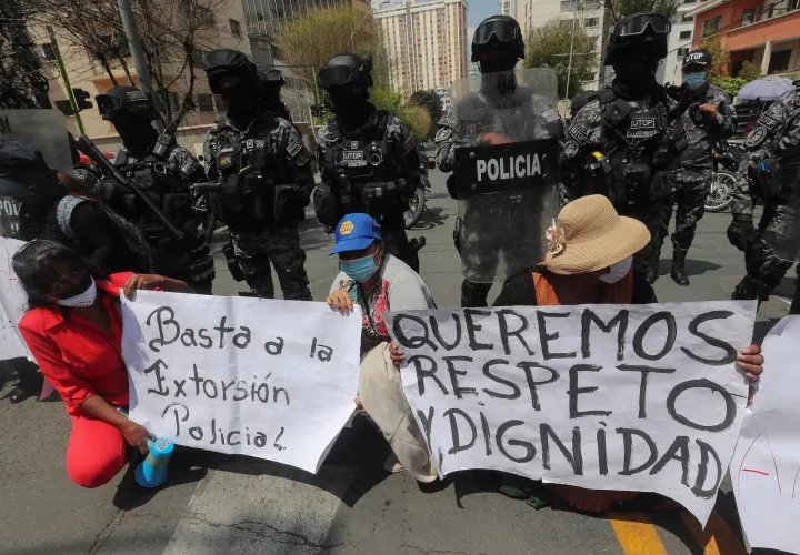 Le exigen a las autoridades que les permitan trabajar. FOTO/EFE