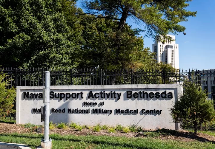 El presidente Donald Trump fue trasladado a este hospital militar 