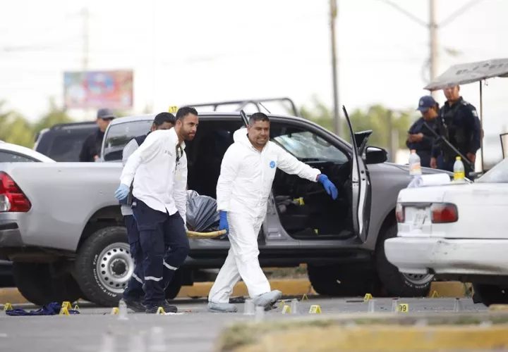 Los hechos ocurrieron el martes por la noche al sur del municipio de Celaya, en donde apenas la semana pasada fueron detenidos diez presuntos integrantes del Cártel Jalisco Nueva Generación. EFE