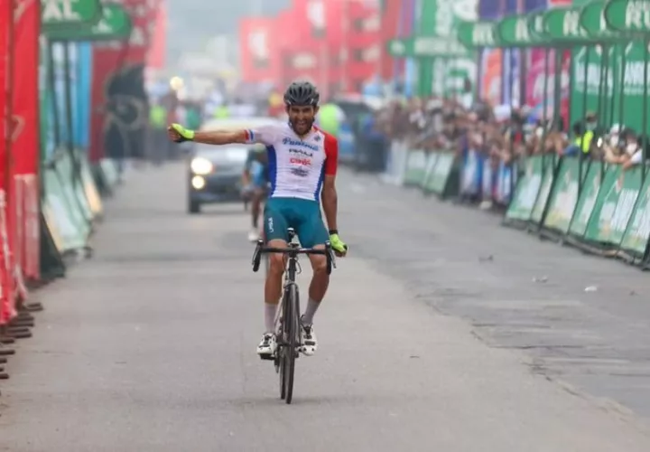 El panameño Roberto González ganó la segunda etapa. 